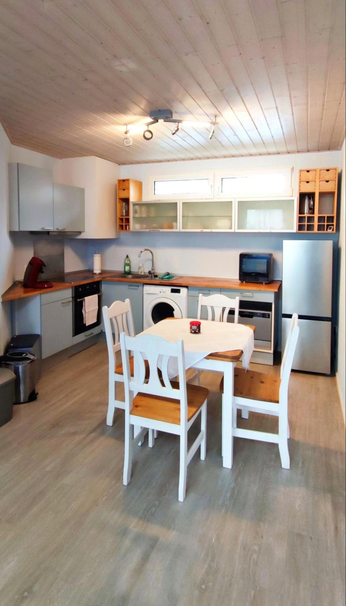 Gemuetliches Gaestehaus Am Park Ращат Екстериор снимка